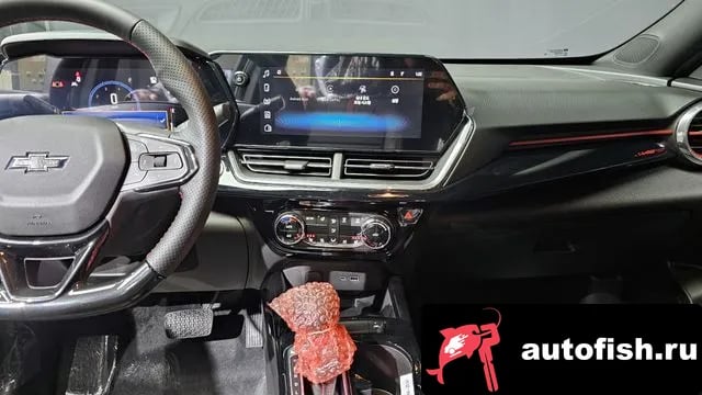 Chevrolet (GM Daewoo) Trax Trax Crossover 2026 года - похожие автомобили