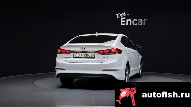 Hyundai AVANTE Avante AD 2018 года - вид 4