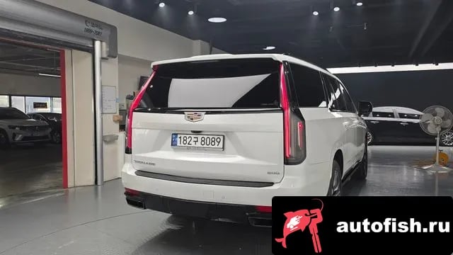 Cadillac Escalade Escalade 5th Generation 2023 года - вид 4