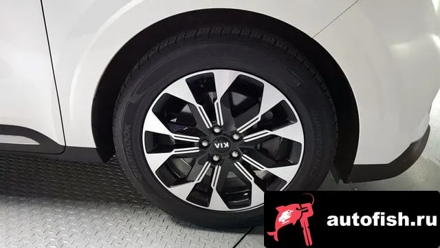 Kia Carnival Carnival 4th generation 2020 года - вид 5