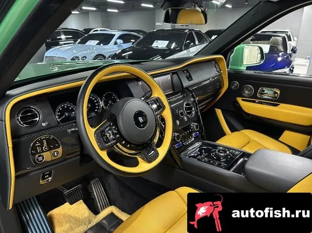 Rolls-Royce Cullinan Cullinan 2023 года - вид 5