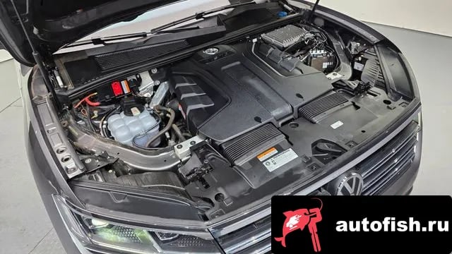 Volkswagen Touareg Tuareg 3rd generation 2020 года - вид 6