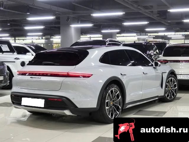 Porsche Taycan Taikan 2023 года - вид 3