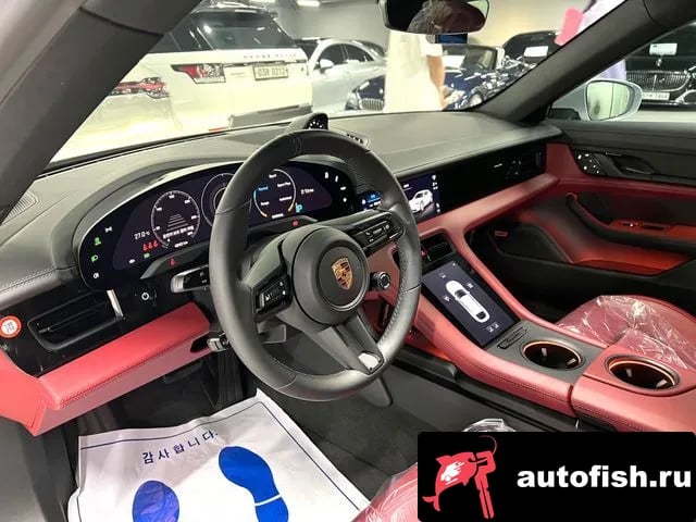 Porsche Taycan Taikan 2023 года - вид 4