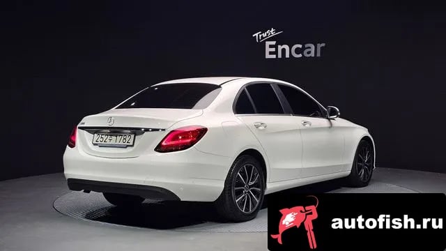 Mercedes-Benz C-Class C-Class W205 2019 года - вид 2
