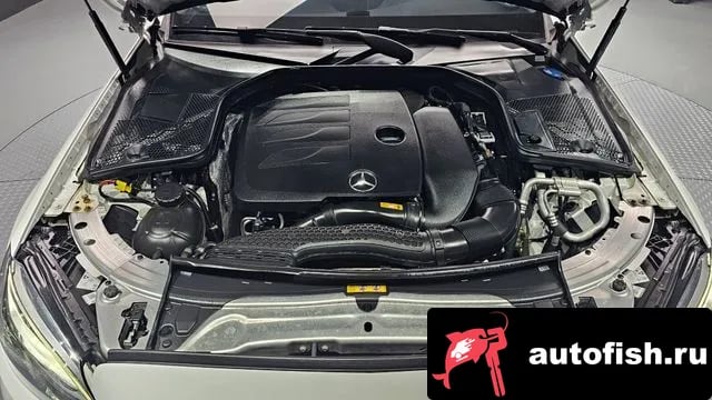 Mercedes-Benz C-Class C-Class W205 2019 года - вид 6