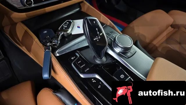 BMW 5-Series 5 Series (G30) 2023 года - похожие автомобили