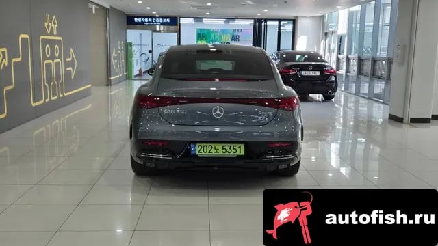 Mercedes-Benz EQE EQE V295 2023 года - вид 3