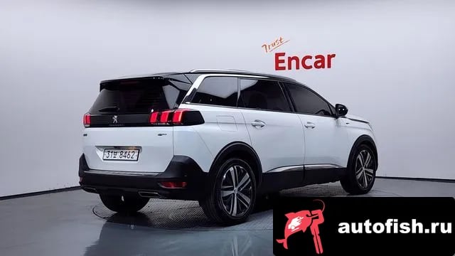 Peugeot 5008 5008 second generation 2018 года - вид 2