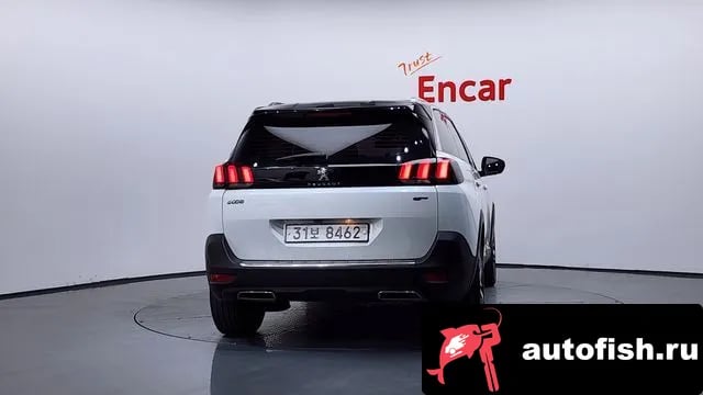 Peugeot 5008 5008 second generation 2018 года - вид 4