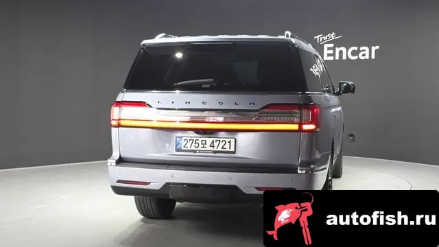 Lincoln Navigator Navigator 4th generation 2021 года - вид 4