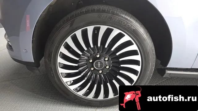 Lincoln Navigator Navigator 4th generation 2021 года - вид 5