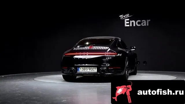 Porsche 911 911 (992) 2021 года - вид 4