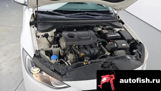 Hyundai AVANTE Avante AD 2018 года - вид 5