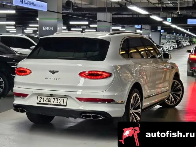 Bentley Bentayga Benteiga 2021 года - вид 4