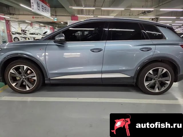 Audi Q4 e-tron Q4 e-Tron (F4) 2022 года - вид 3