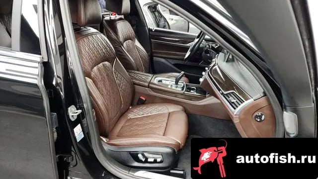 BMW 7-Series 7 Series (G11) 2021 года - похожие автомобили