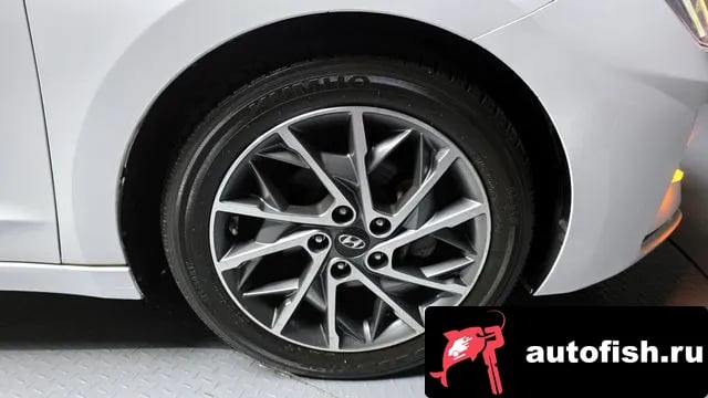 Hyundai AVANTE The New Avante AD 2019 года - вид 5