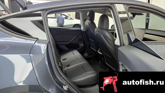 Tesla Model Y Model Y 2022 года - похожие автомобили