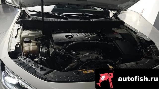 Mercedes-Benz GLB-Class GLB-Class X247 2022 года - вид 6