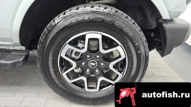 Ford Bronco Bronco 6th Generation 2022 года - похожие автомобили