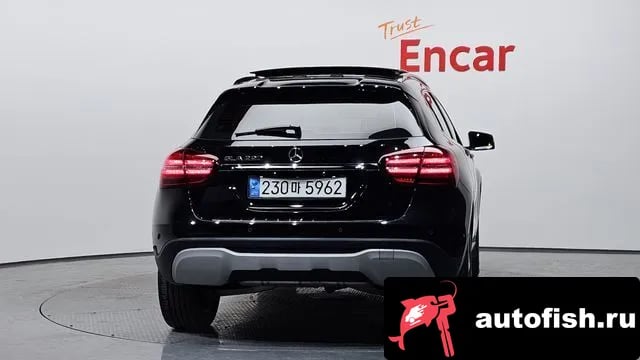 Mercedes-Benz GLA-Class GLA-Class X156 2018 года - вид 4