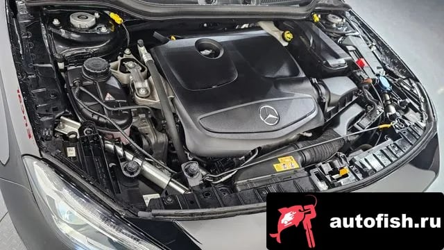 Mercedes-Benz GLA-Class GLA-Class X156 2018 года - вид 6