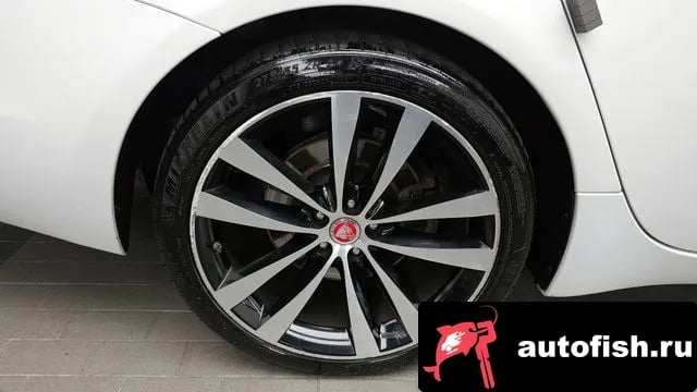 Jaguar XJ All New XJ 2020 года - вид 5
