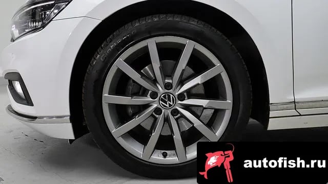 Volkswagen Passat Passat GT (B8) 2021 года - вид 5