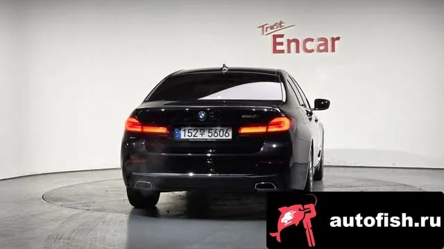 BMW 5-Series 5 Series (G30) 2023 года - вид 3