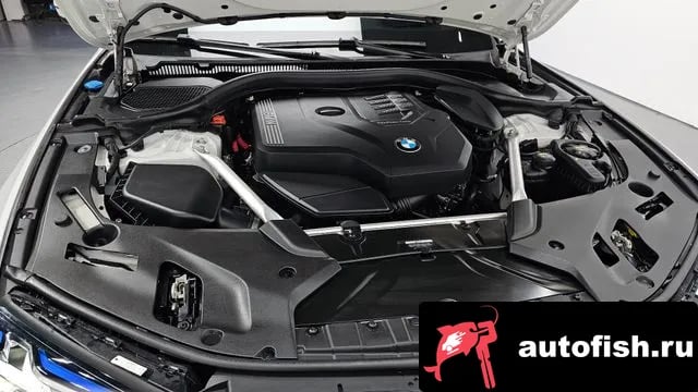 BMW 5-Series 5 Series (G30) 2022 года - вид 6