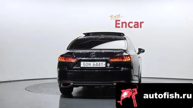 Lexus LS LS500 5th generation 2018 года - вид 4