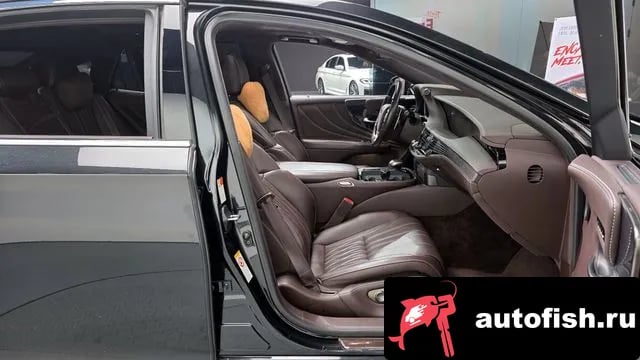 Lexus LS LS500 5th generation 2018 года - похожие автомобили