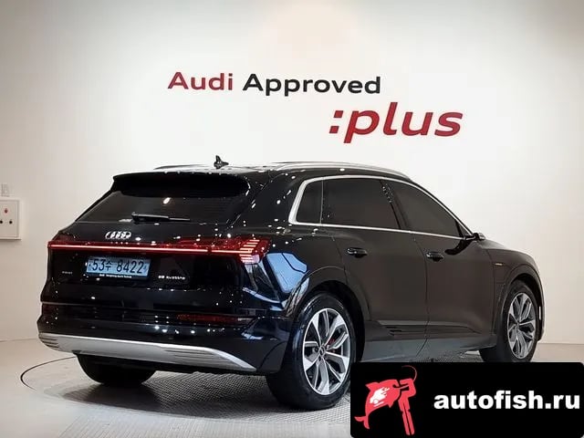 Audi e-tron e-Tron 2021 года - вид 2