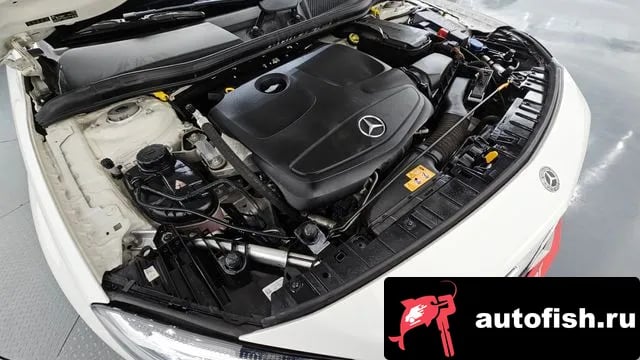 Mercedes-Benz GLA-Class GLA-Class X156 2019 года - вид 6