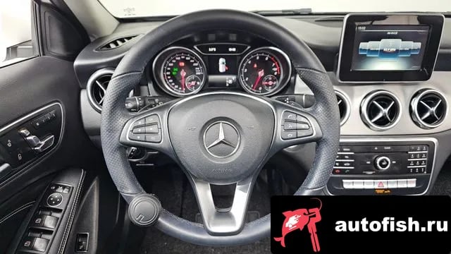 Mercedes-Benz GLA-Class GLA-Class X156 2019 года - похожие автомобили