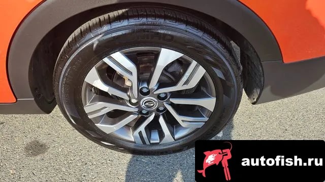 KG Mobility (Ssangyong) TIBOLI Tivoli Air 2019 года - похожие автомобили