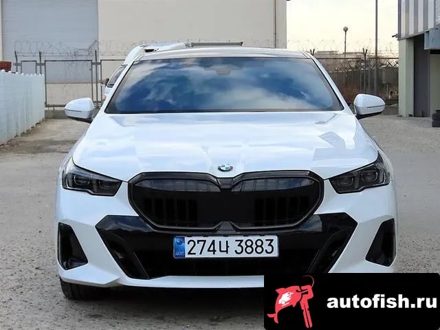 BMW 5-Series 5 Series (G60) 2025 года - вид 3