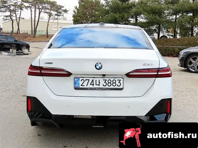 BMW 5-Series 5 Series (G60) 2025 года - вид 4