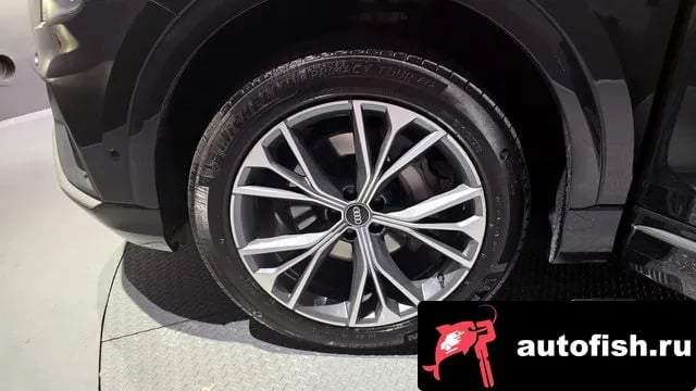 Audi Q8 Q8 (4M) 2021 года - вид 5