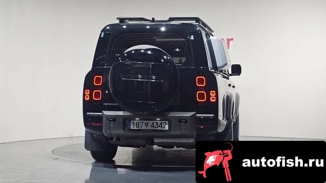 Land Rover Defender Bitdefender (L663) 2024 года - вид 3