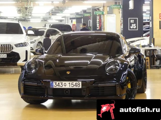 Porsche 911 911 (992) 2023 года - вид 3