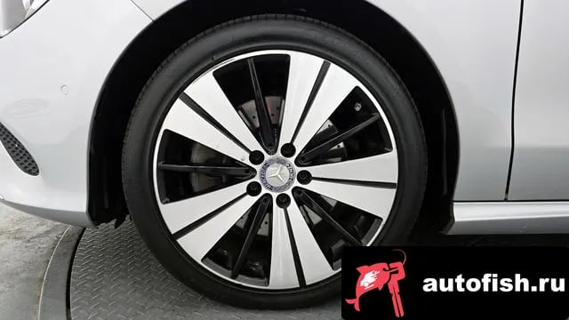 Mercedes-Benz CLA-Class CLA-Class C117 2017 года - вид 5