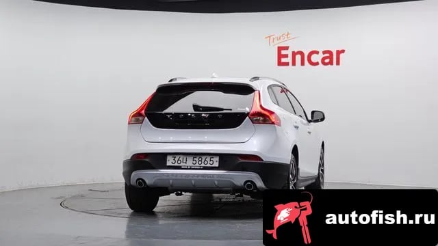 Volvo V40 V40 Cross-Country 2018 года - вид 4