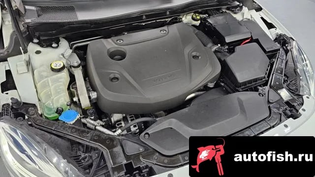 Volvo V40 V40 Cross-Country 2018 года - вид 6