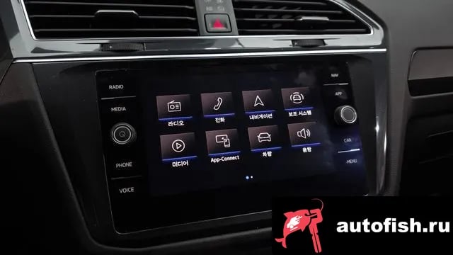 Volkswagen Tiguan Tiguan second Generation 2022 года - похожие автомобили