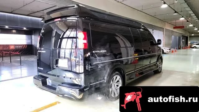 Chevrolet Express Van Express Van 2020 года - вид 2