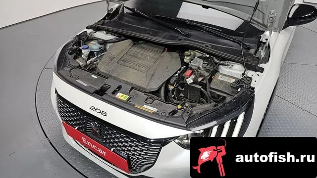 Peugeot 208 e-208 second Generation 2022 года - вид 6