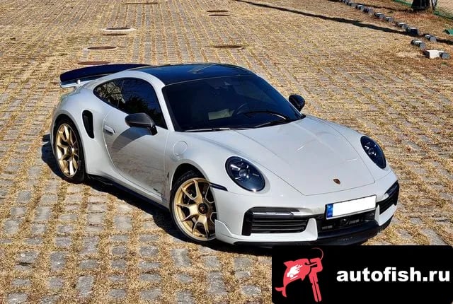 Porsche 911 911 (992) 2021 года - вид 3