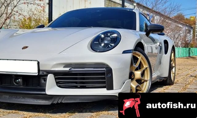 Porsche 911 911 (992) 2021 года - вид 5